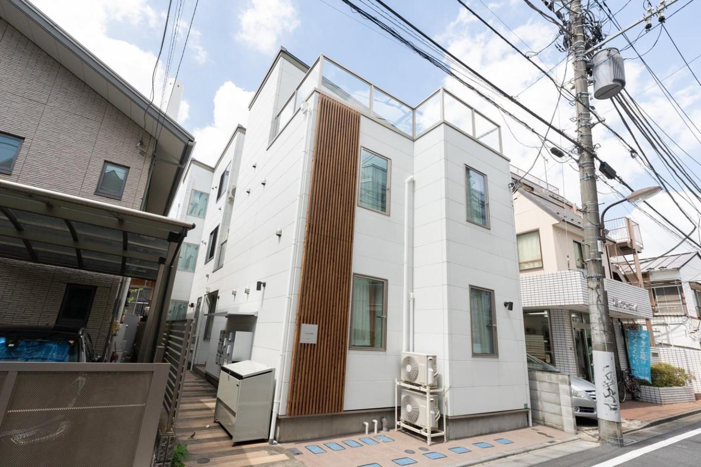Ikebukuro Apartment *